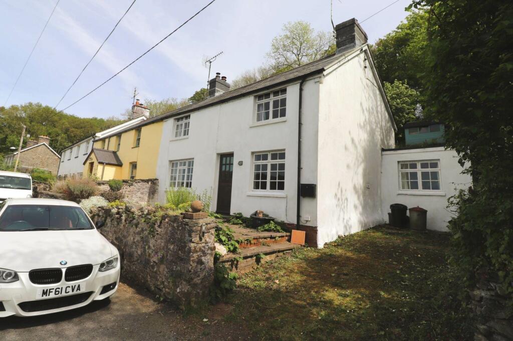3 bedroom end of terrace house for sale in Tre`r Ddol, Machynlleth, SY20