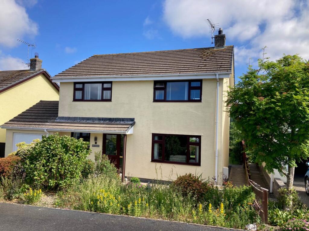 Main image of property: Trefaenor, Comins Coch, Aberystwyth