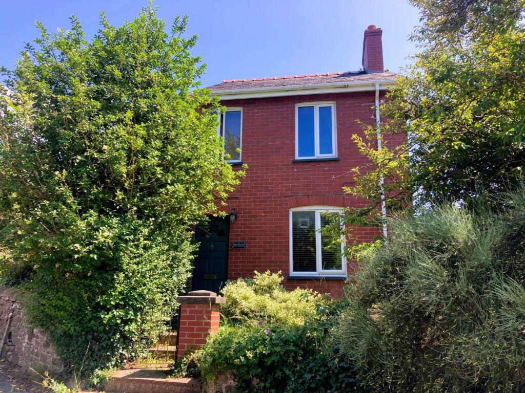 Main image of property: Brynilar, Llanbadarn Fawr