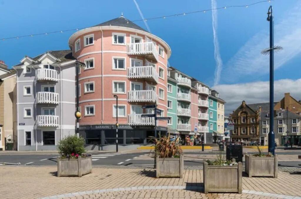 Main image of property: Llys Y Brenin, Aberystwyth