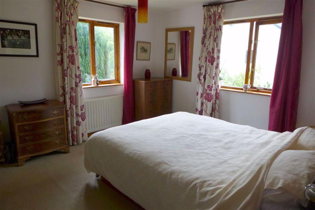 4 bedroom detached house for sale in Capel Bangor, Aberystwyth