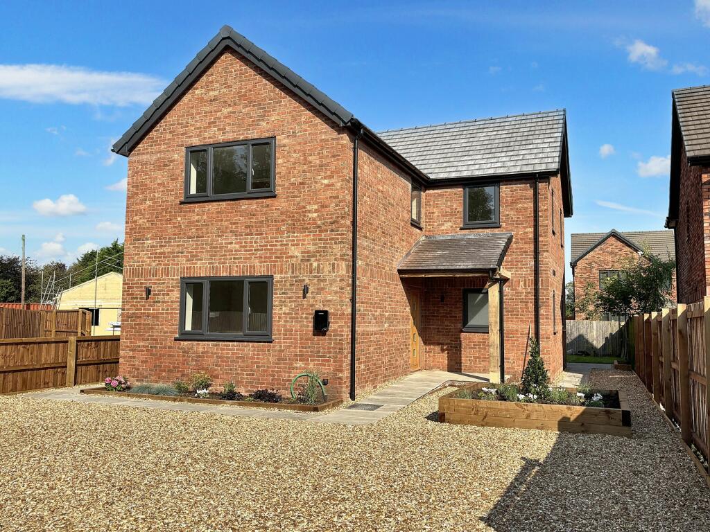Main image of property: 164 Manchester Road, Astley, M29 7FB