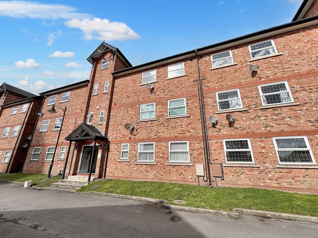 Main image of property: Chandlers Row, Worsley, M28