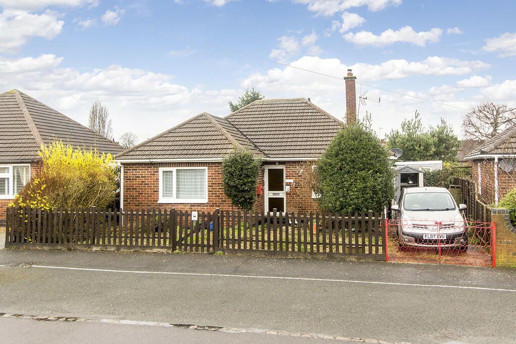 3 bedroom detached bungalow for sale in Ireton Road, Market Harborough