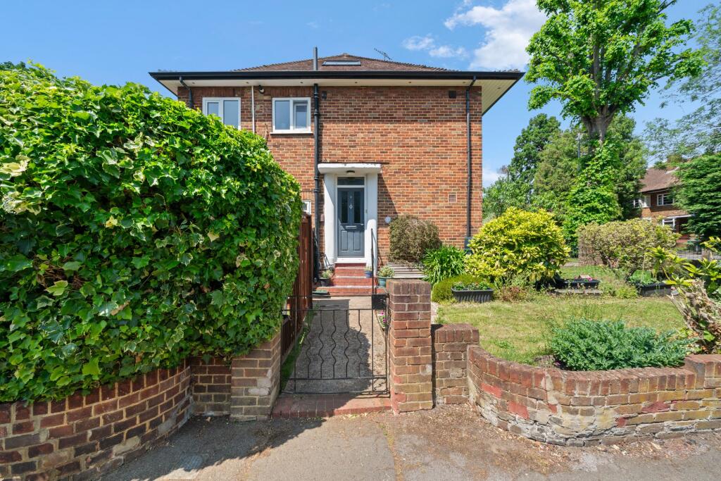 Main image of property: Queens Road, Queens Court Queens Road, KT2