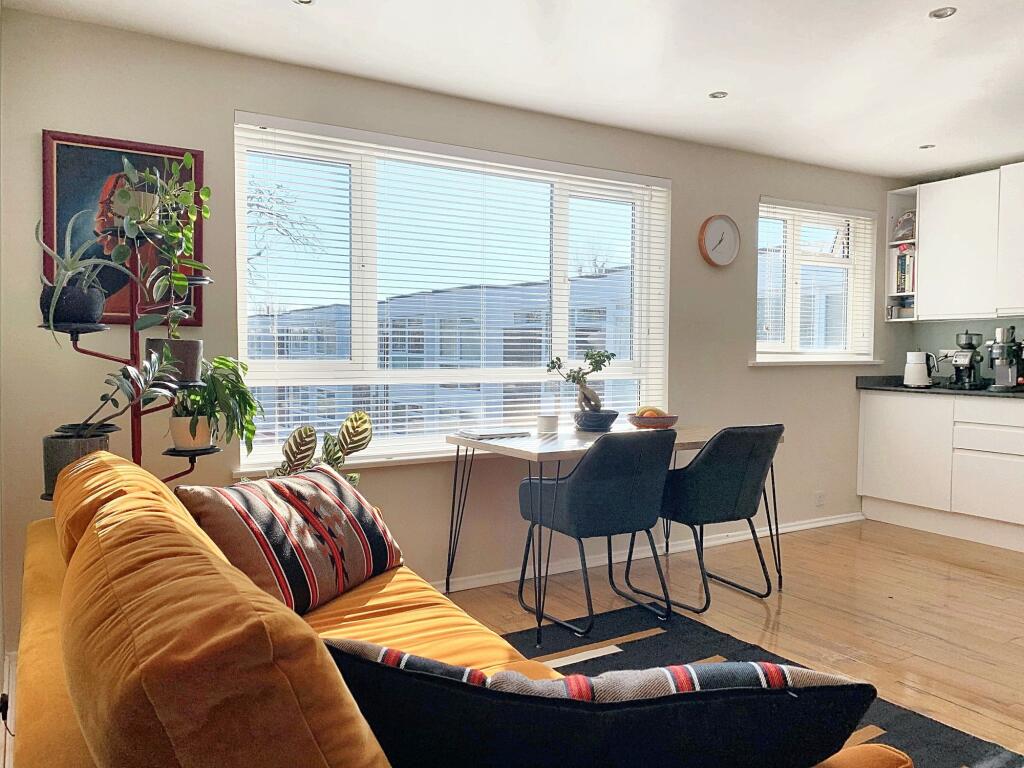 Main image of property: Ashburnham Road, Richmond, TW10