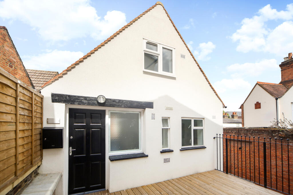 Main image of property: London Street, Chertsey, KT16