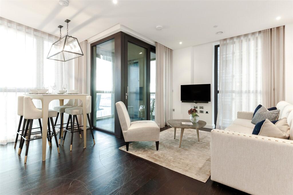 Main image of property: Thornes House, 4 Charles Clowes Walk, London, SW11