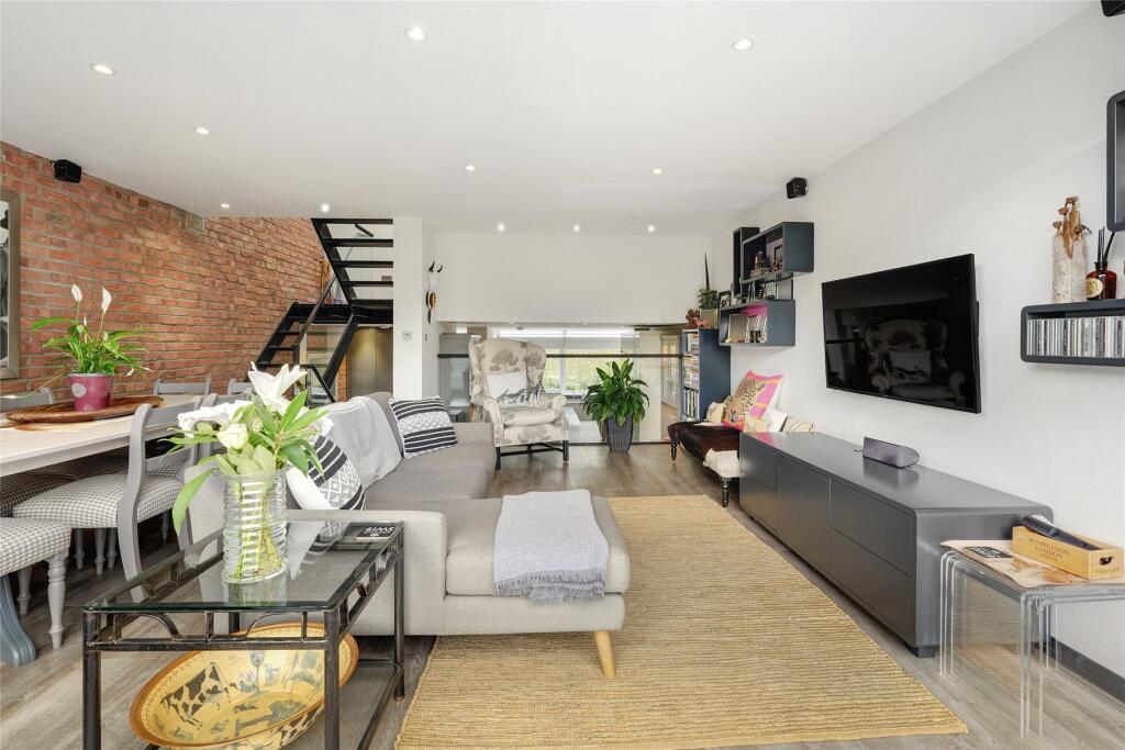 Main image of property: Sarjant Path, London, SW19