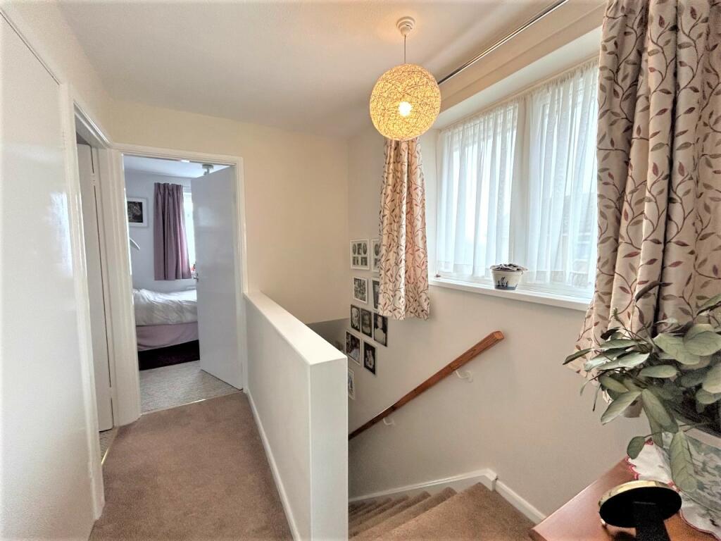 3 bedroom detached house for sale in Sutherland Grove, Bletchley