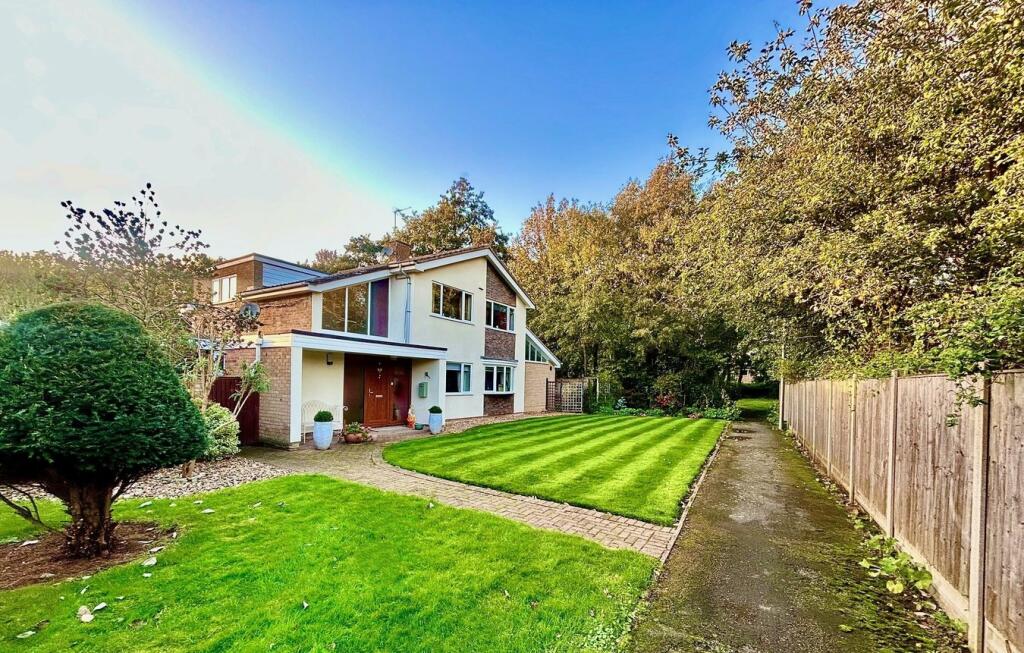 Main image of property: Foxton, Woughton Park, Milton Keynes, MK6