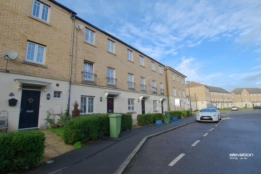 4 bedroom town house for rent in Harlow Crescent, Oxley Park, MILTON KEYNES, MK4