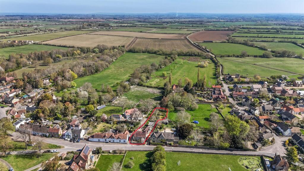 Main image of property: High Street, Stanford In The Vale, Faringdon