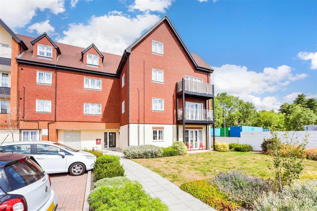 Main image of property: Station Road North, Merstham, Redhill, Surrey
