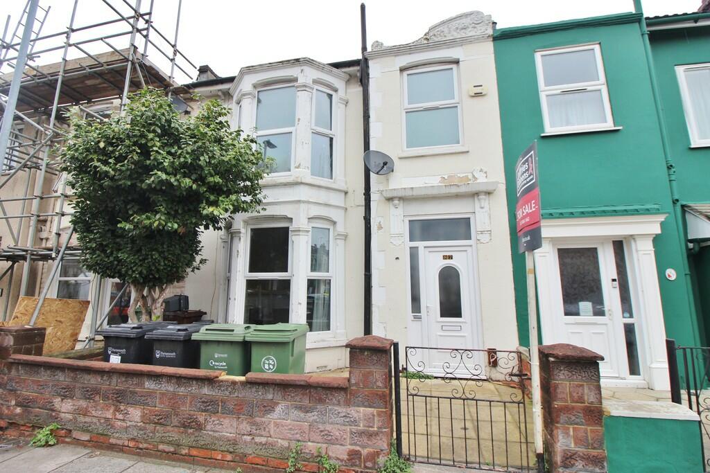 5 bedroom terraced house for sale in Chichester Road, North End, PO2