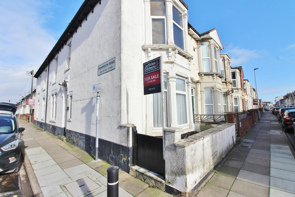 2 bedroom ground floor flat for sale in Angerstein Road, North End, PO2