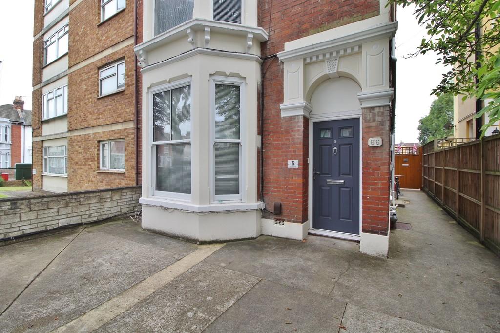 Studio flat for sale in Campbell Road, Southsea, PO5