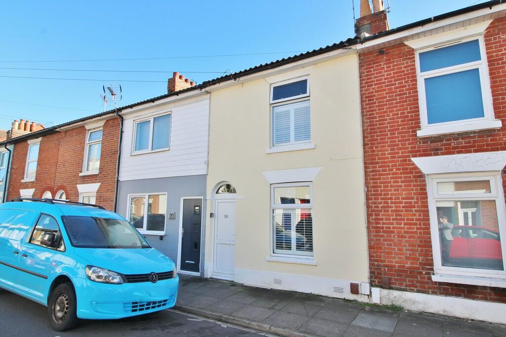 2 bedroom terraced house for sale in Oxford Road, Southsea, PO5