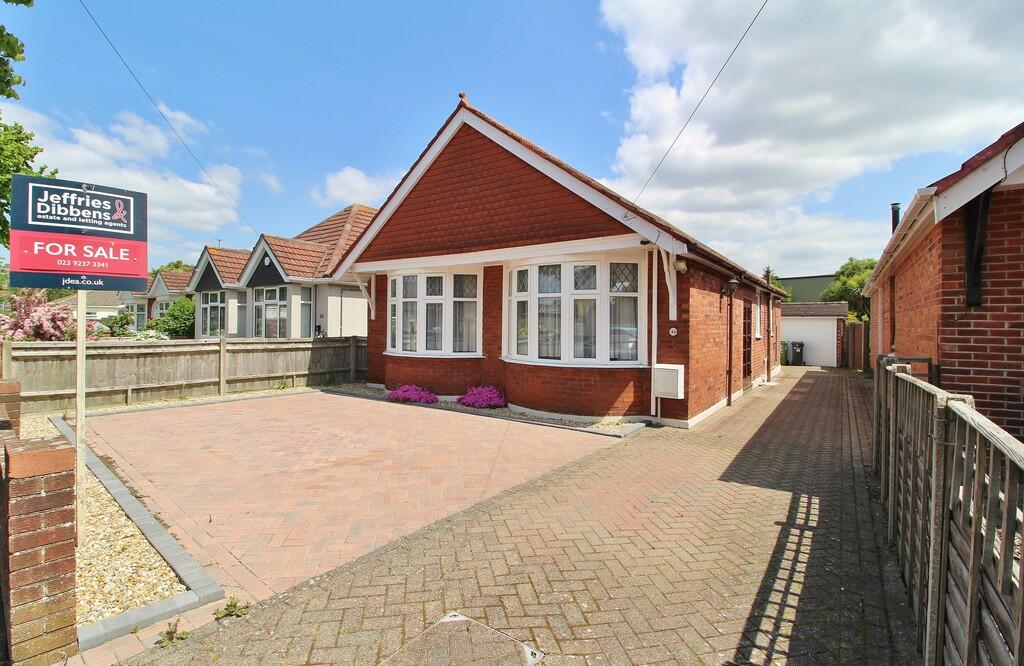 3 bedroom detached bungalow for sale in South Road, Drayton, PO6