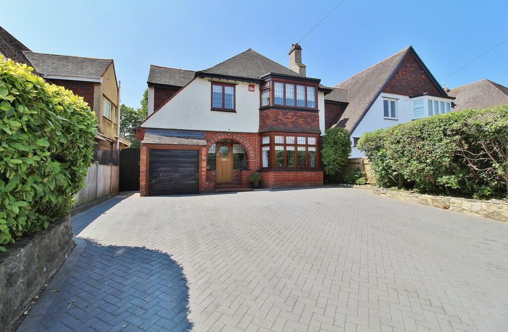 4 bedroom detached house for sale in Mulberry Lane, East Cosham, PO6