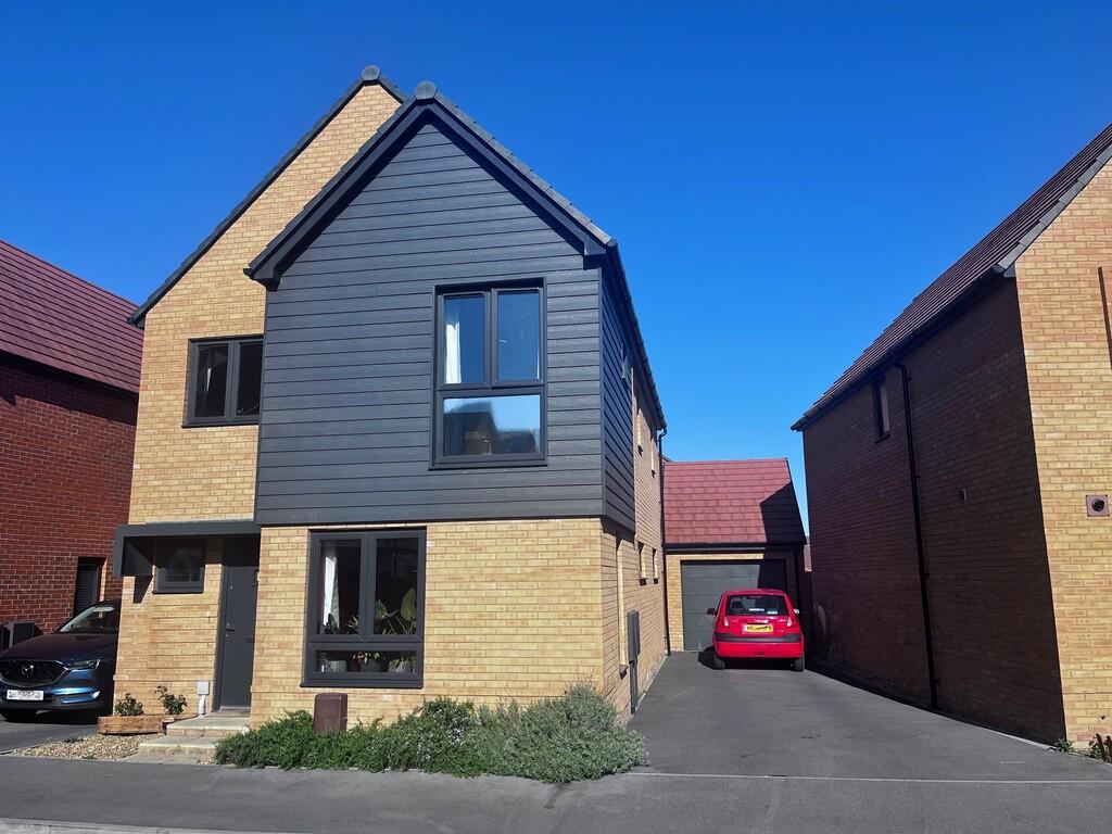 Main image of property: Parlour Way, Drayton