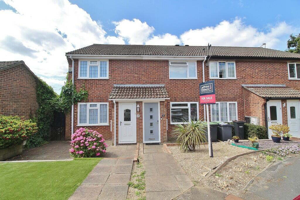 2 bedroom terraced house for sale in Sebastian Grove, Waterlooville, PO7