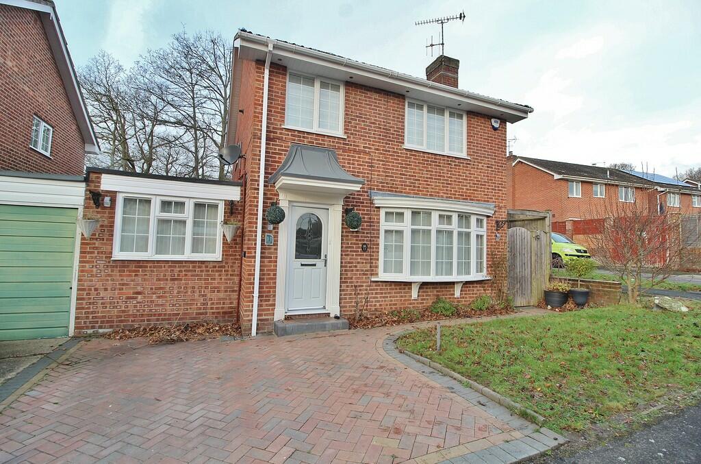 Main image of property: Monarch Close, Waterlooville
