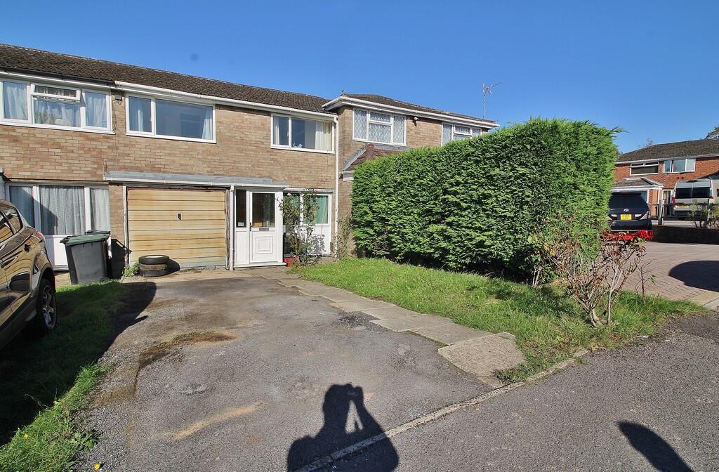 Main image of property: Lawnswood Close, Cowplain