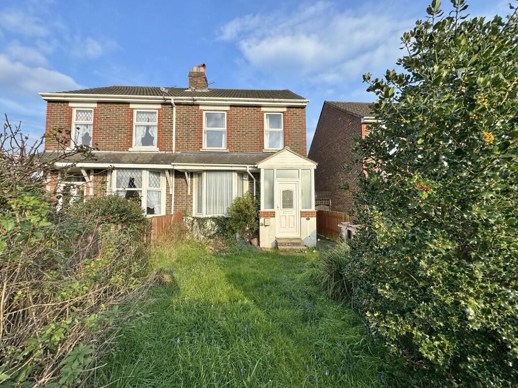 3 bedroom semi-detached house for sale in Portsdown Road, Portsmouth, PO6