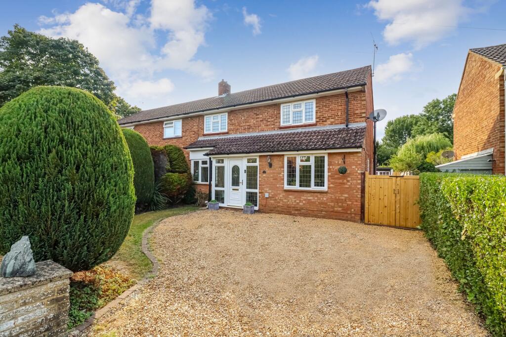 Main image of property: Croft Meadow, Chipperfield, WD4