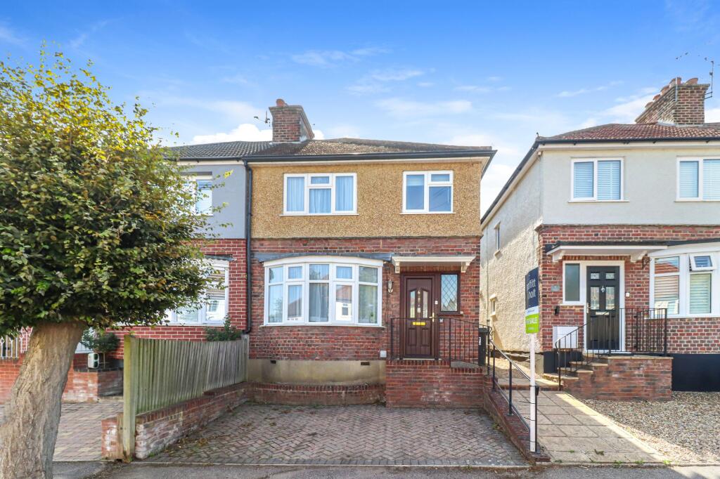 Main image of property: Rockliffe Avenue, Kings Langley, WD4