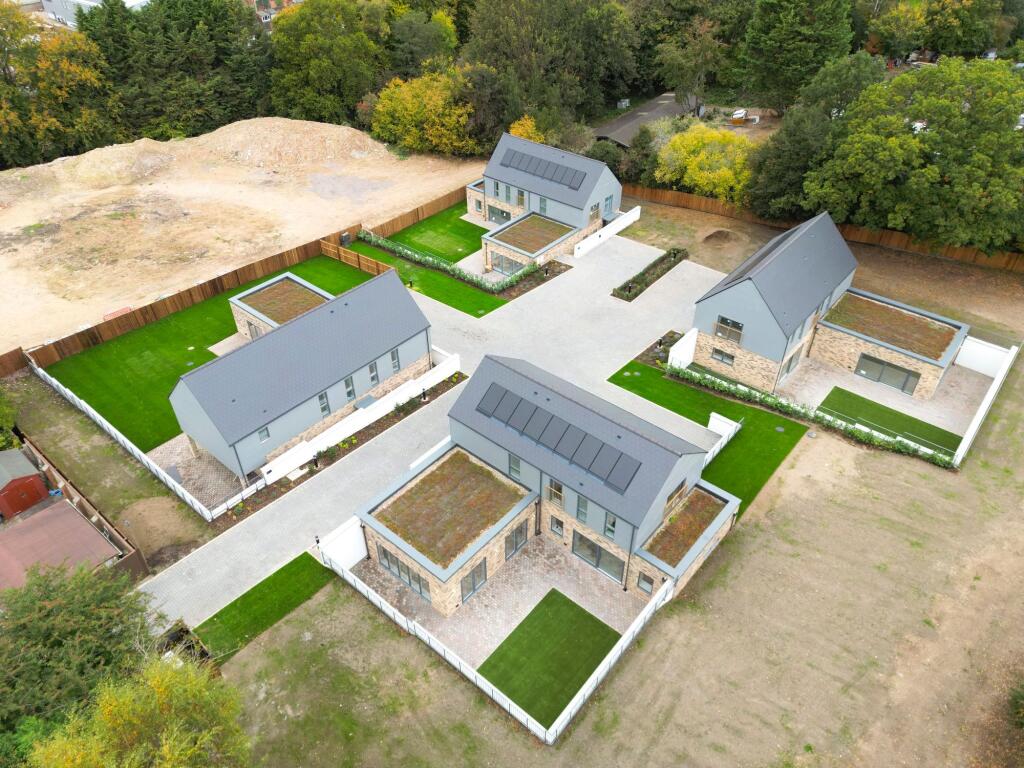 Main image of property: Toms Lane, Kings Langley, WD4