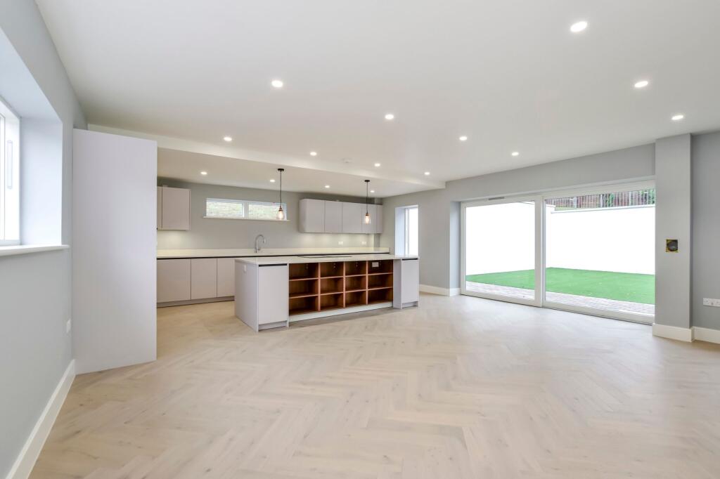 Main image of property: Toms Lane, Kings Langley, WD4