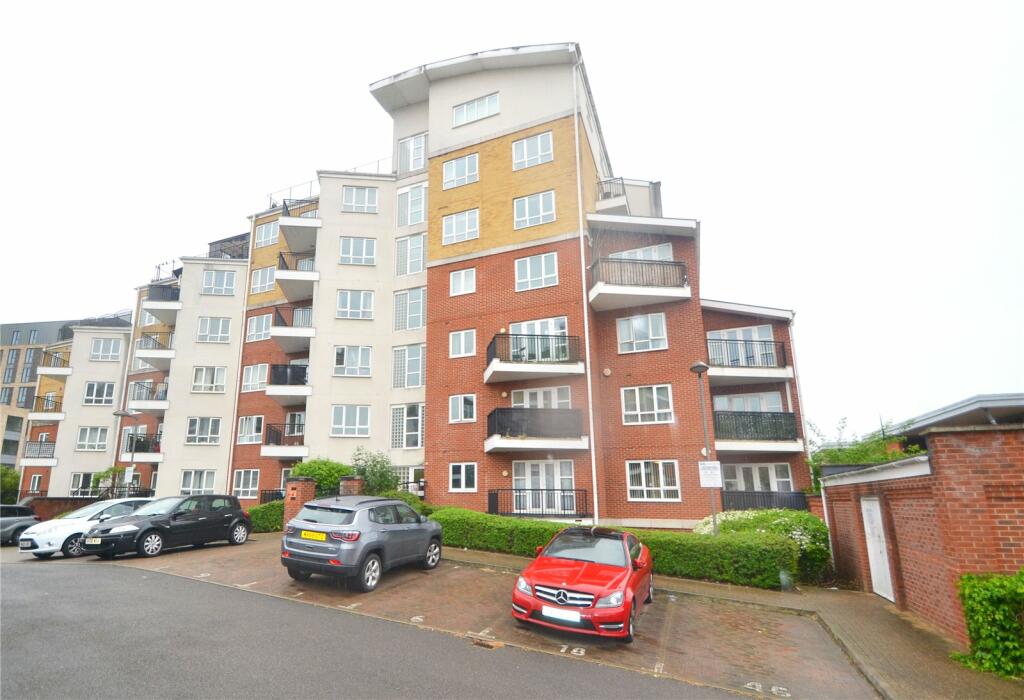 2 bedroom flat for sale in Omega Court The Gateway Watford