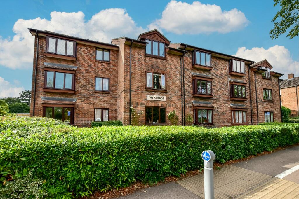 1 bedroom flat for sale in The Grange, High Street, Abbots Langley