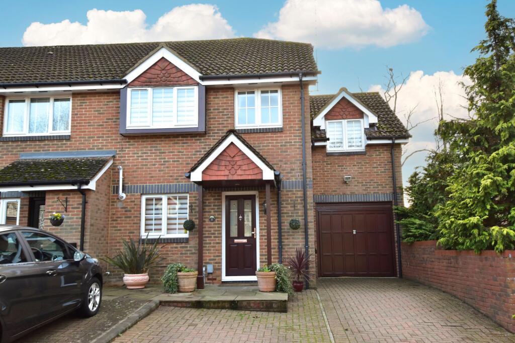 Main image of property: Lapwing Way, Abbots Langley, WD5