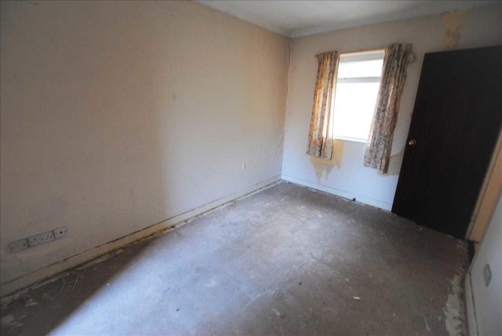 3 bedroom detached bungalow for sale in 31 Millfields Close, SA68