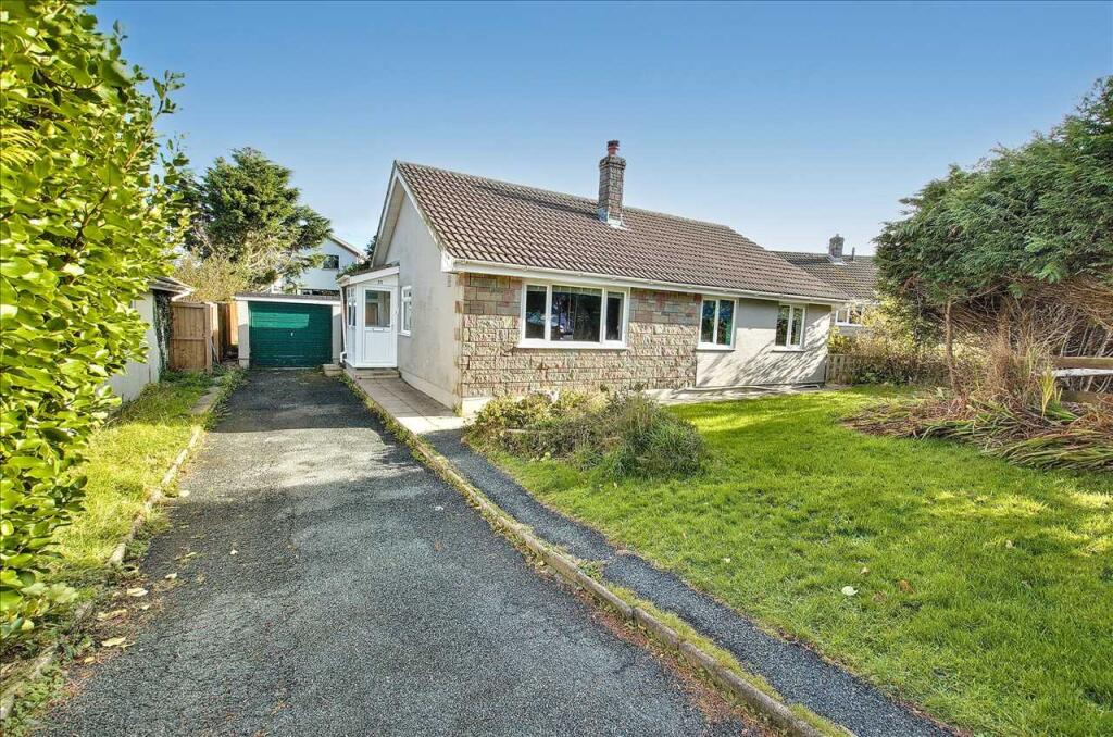Main image of property: 33 Cricket Grove, Hundleton, Pembroke
