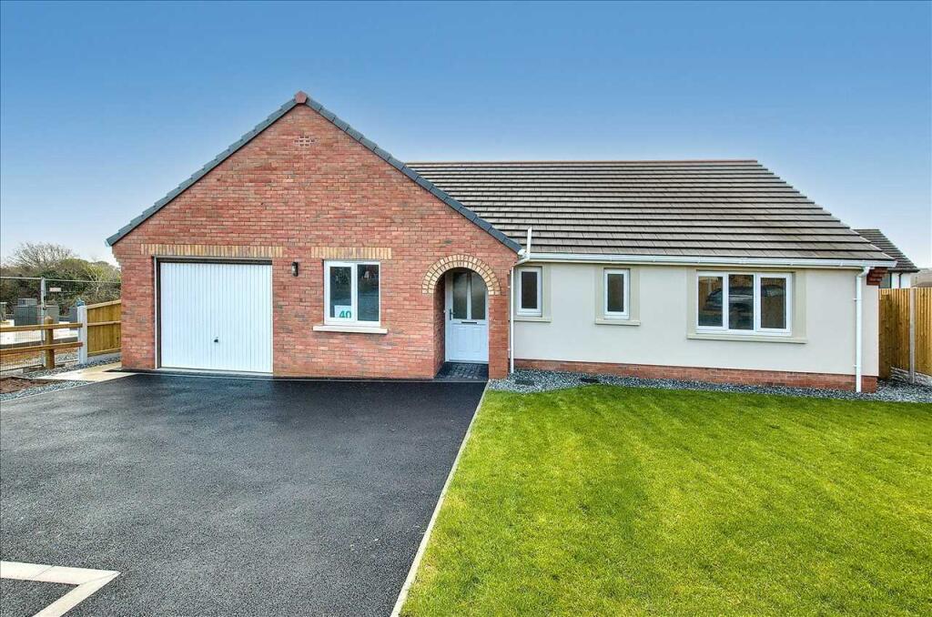 Main image of property: 40 Hampshire Drive, Llanion Park