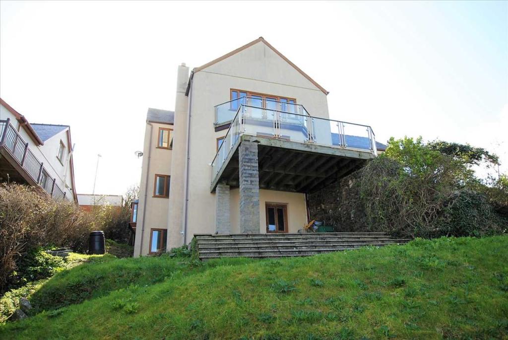 7 bedroom detached house for sale in The Powder House, Richmond Road
