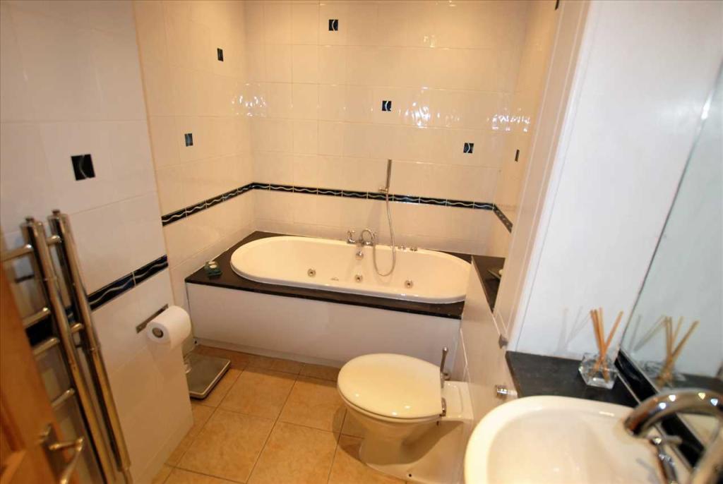 7 bedroom detached house for sale in The Powder House, Richmond Road