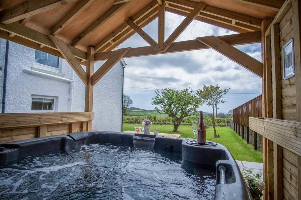 3 bedroom detached house for sale in Elidyr Cottage, Amroth, Narberth, SA67