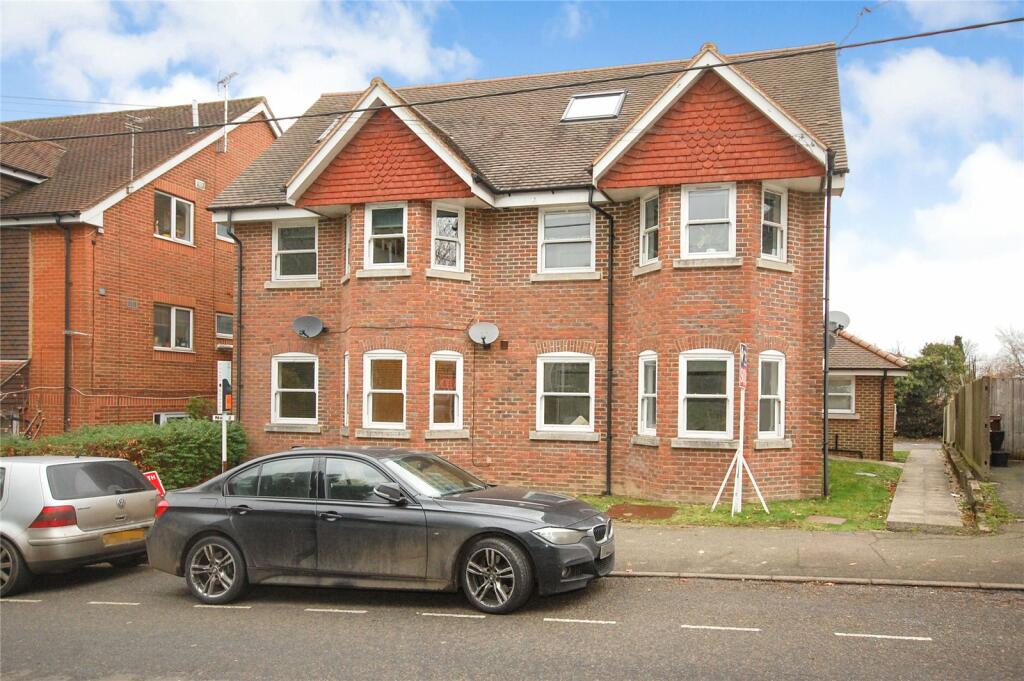 1 bedroom flat for sale in High Street, Buxted, Uckfield, East Sussex, TN22