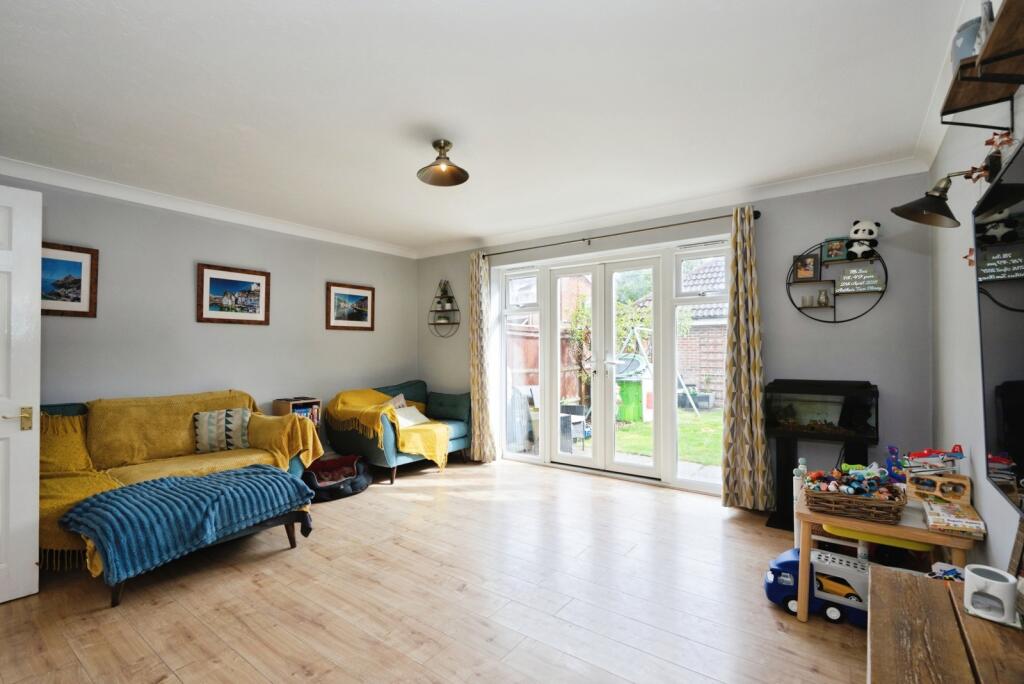 Main image of property: High Street, Nutley, East Sussex, TN22