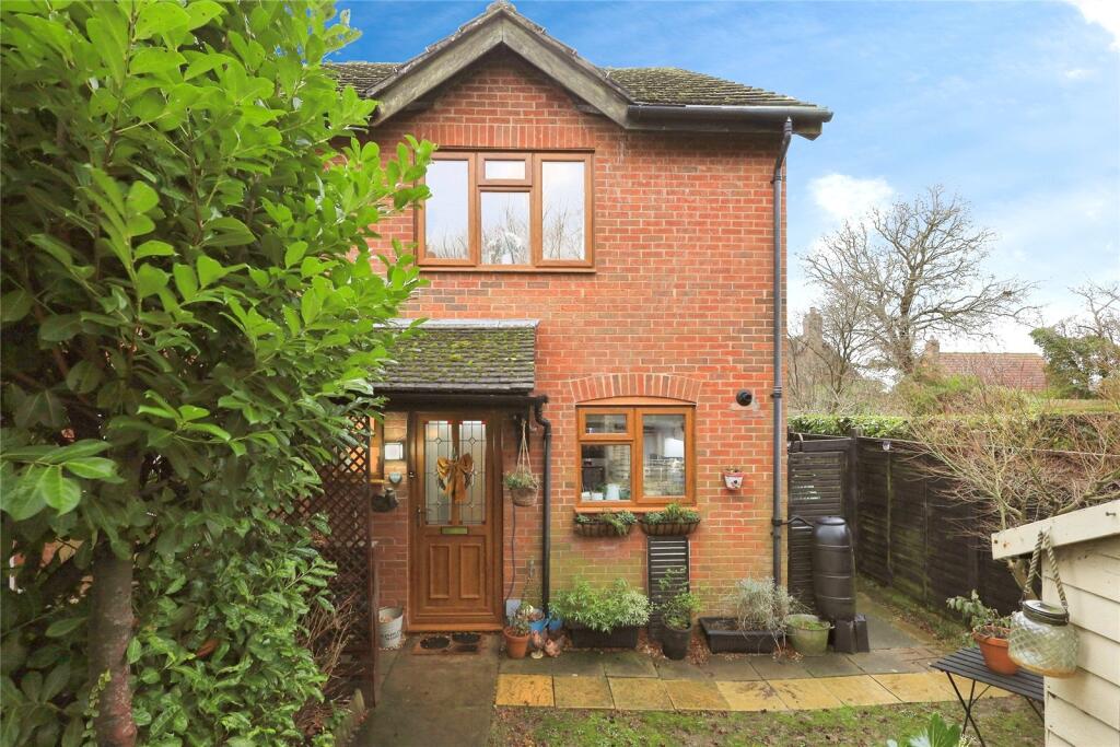 Main image of property: Pipers Field, Ridgewood, Uckfield, East Sussex, TN22