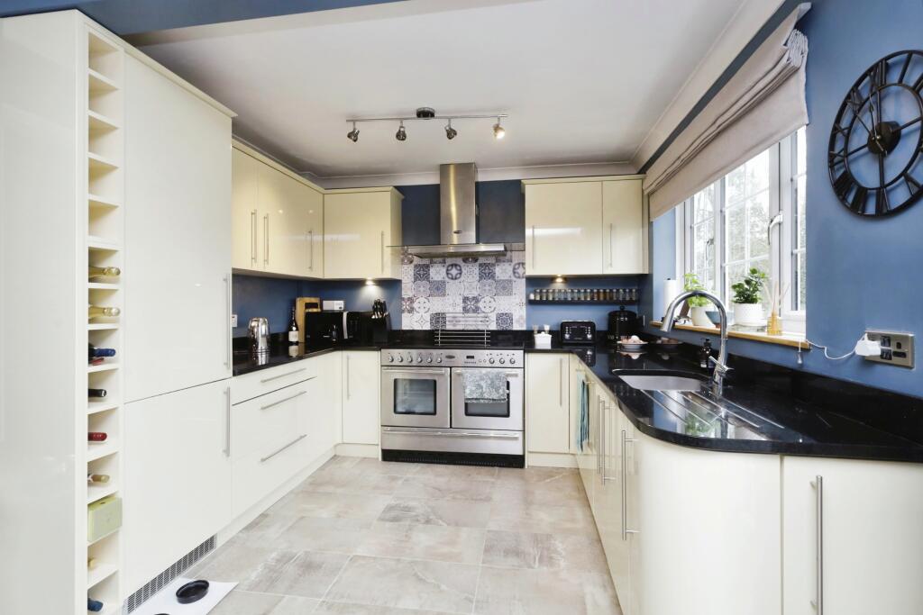 Additional property image - Grantham Bank, LEWES, East Sussex, BN8