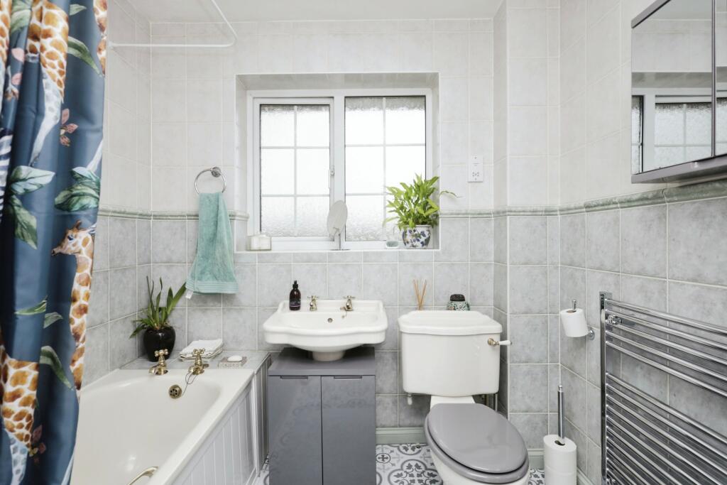 Additional property image - Grantham Bank, LEWES, East Sussex, BN8