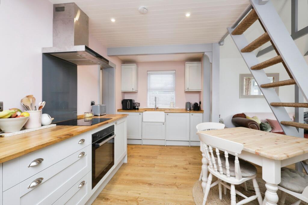 Additional property image - Gladstone Buildings, Barcombe, Lewes, East Sussex, BN8