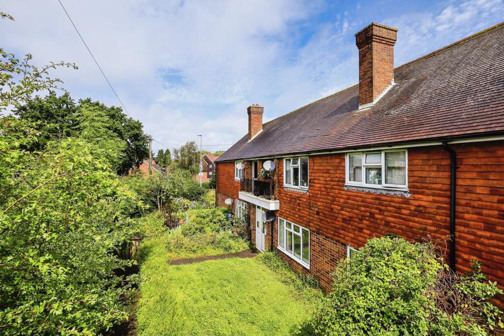 1 bedroom flat for sale in Beauford Road, Horam, Heathfield, East