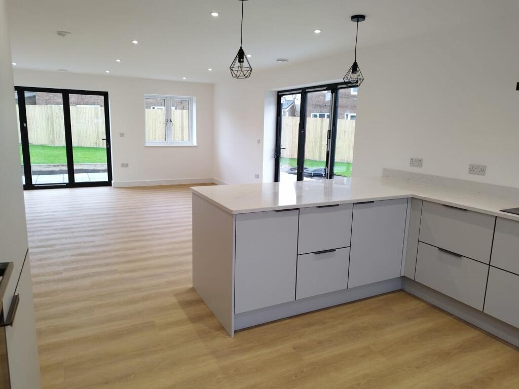 Additional property image - The Drive, Hailsham, East Sussex, BN27